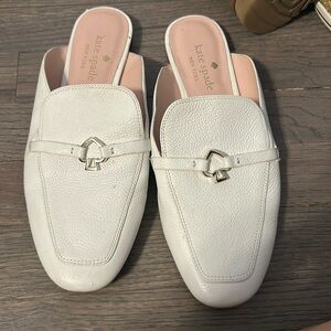 White loafers leather Kate spade size 9 super comfy see flaws on pictures